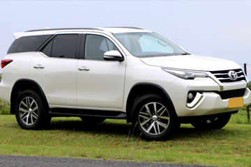 Toyota Fortuner Taxi Hire